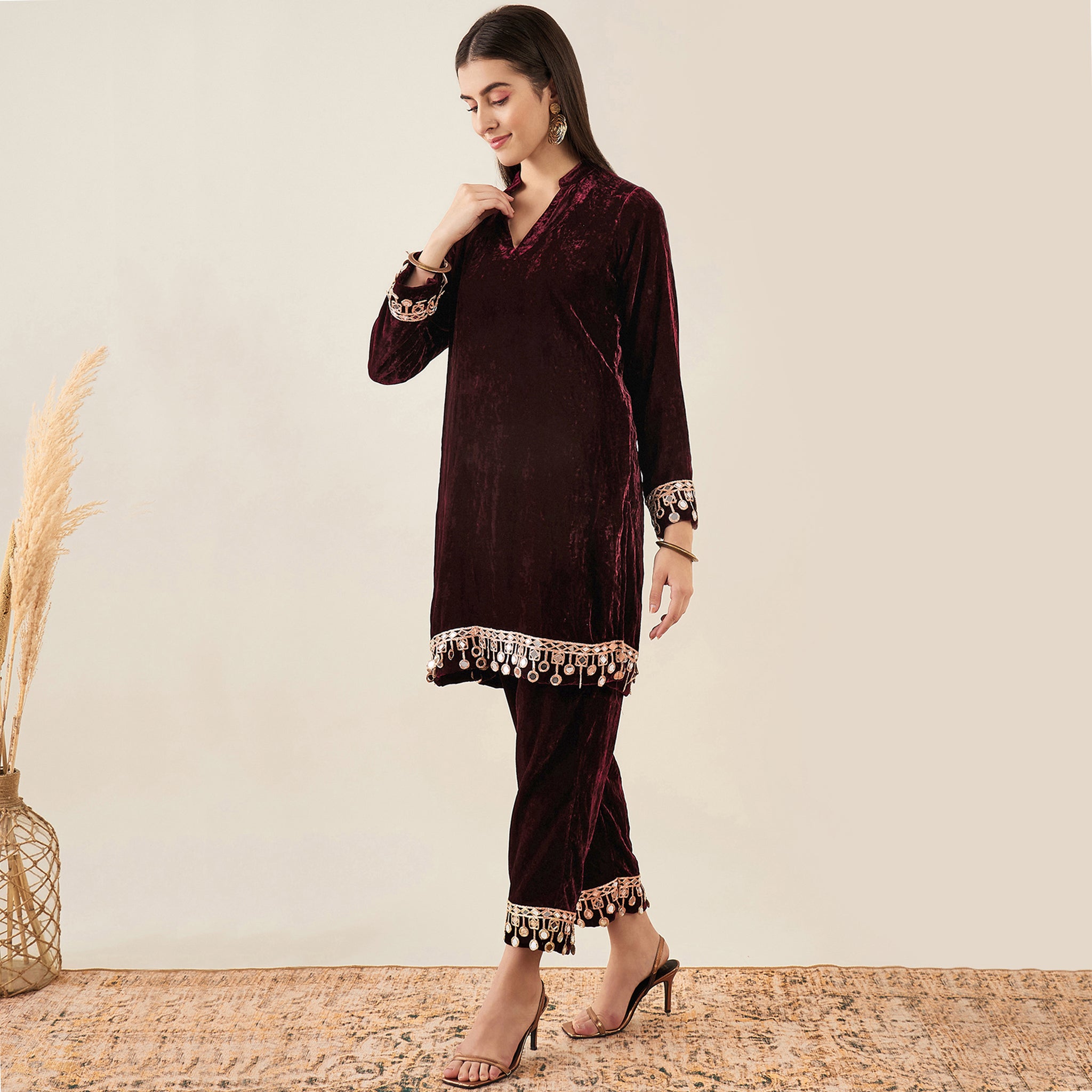 Effortless Style: Pair Straight Pants with Long Kurtis